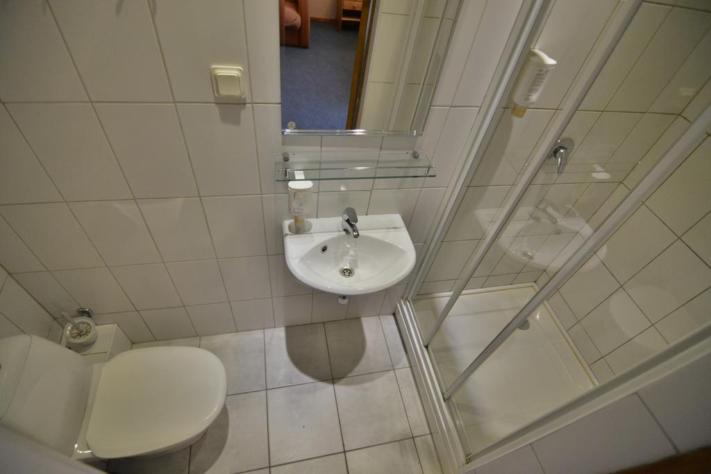 Hotel Multilux With Self Check-In Riga Room photo